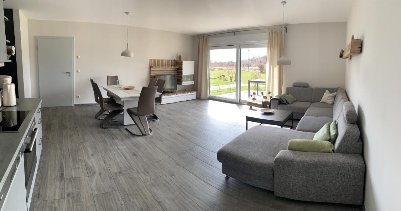 Haus Kranichfeld Wohnung A Dranske Zewnętrze zdjęcie